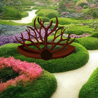 Worm Girl Garden Escape HTML5