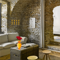 Games2Rule Escape from Old Stone House