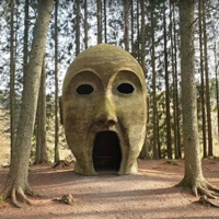  Mysterious Statue Forest Escape HTML5