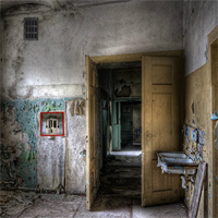 365Escape Abandoned Hospital